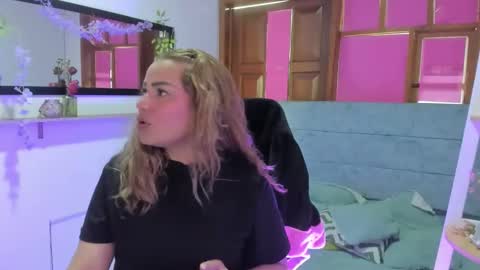 Snapshot of julieta_star69 chatting on 03/14/26, 06:57 julieta_star69 online show from 03/14/26, 06:57