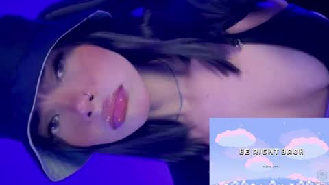 Snapshot of julietariverss chatting on 12/06/24, 04:47 Julieta online show from 12/06/24, 04:47