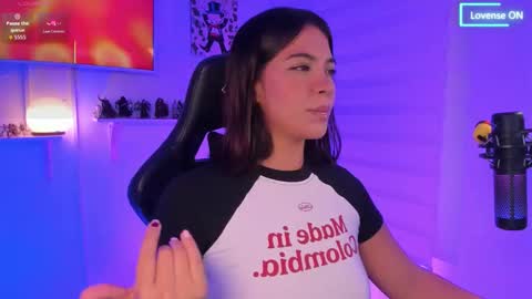 Snapshot of julietariverss chatting on 02/24/26, 02:42 Julieta online show from 02/24/26, 02:42