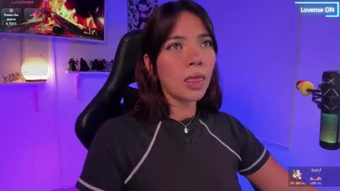 Snapshot of julietariverss chatting on 03/24/26, 02:16 Julieta online show from 03/24/26, 02:16