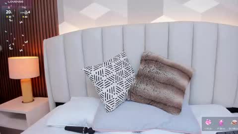 Julieta Santos online show from 03/04/25, 09:43