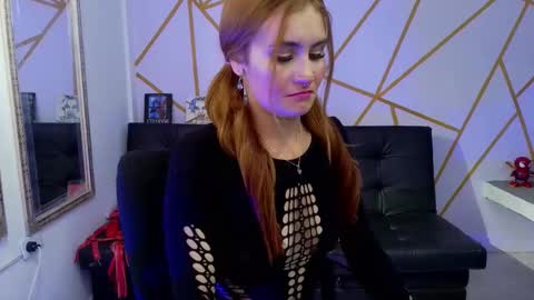 Snapshot of julietathdicapri chatting on 01/05/26, 09:18 JULIANA online show from 01/05/26, 09:18