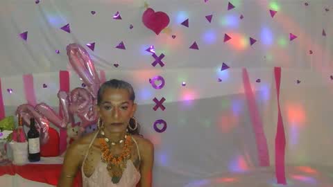 Julieth Wolf online show from 02/17/25, 02:09