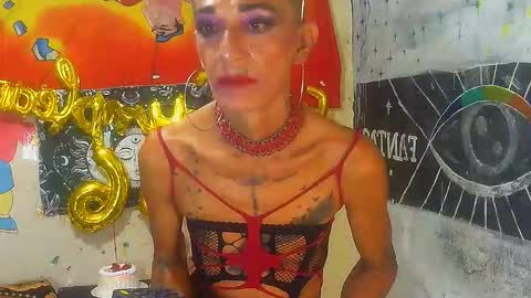 Julieth Wolf online show from 11/06/25, 10:54