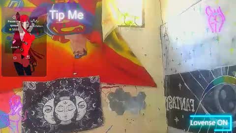 Julieth Wolf online show from 11/09/25, 08:51