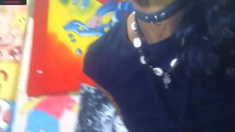 Julieth Wolf online show from 12/05/25, 05:05