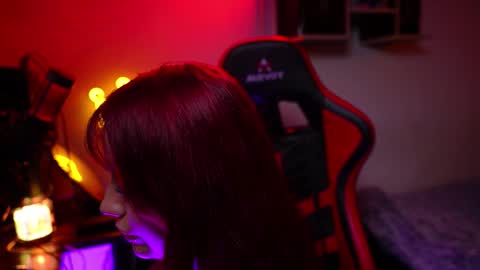  Julietha  online show from 11/28/25, 02:58