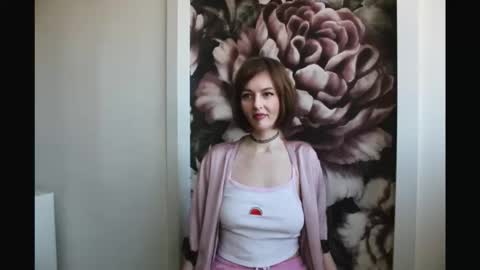 Snapshot of julietrosiecross chatting on 02/23/26, 10:56 juliet online show from 02/23/26, 10:56