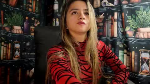 Snapshot of julietta__jackson chatting on 02/13/25, 08:34 Julietta Jackson online show from 02/13/25, 08:34