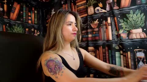 Snapshot of julietta__jackson chatting on 03/01/25, 05:05 Julietta Jackson online show from 03/01/25, 05:05