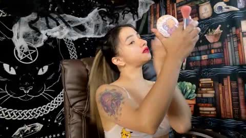 Snapshot of julietta__jackson chatting on 10/04/25, 09:24 Julietta Jackson online show from 10/04/25, 09:24