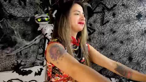 Snapshot of julietta__jackson chatting on 10/18/25, 05:03 Julietta Jackson online show from 10/18/25, 05:03