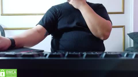 Snapshot of julietta_max chatting on 01/15/26, 12:10 julietta max online show from 01/15/26, 12:10