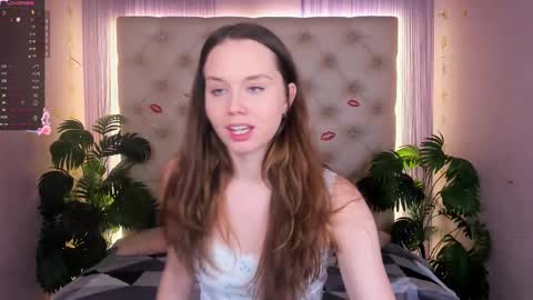 Julie online show from 03/06/25, 08:30