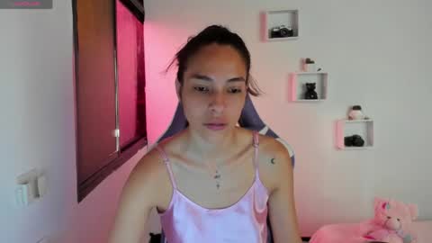Snapshot of juliette_sweet05 chatting on 03/23/26, 05:28 juliette online show from 03/23/26, 05:28