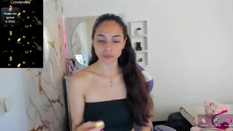 Snapshot of juliette_sweet05 chatting on 04/13/26, 03:50 juliette online show from 04/13/26, 03:50