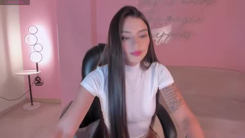 Juliette Moreau online show from 05/09/26, 07:30