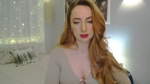 Snapshot of juliettesensual chatting on 01/05/25, 06:24 JulietteSensual online show from 01/05/25, 06:24