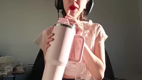 julietxxx03 online show from 05/23/26, 08:02