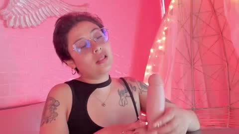 Julieta online show from 10/30/25, 07:58