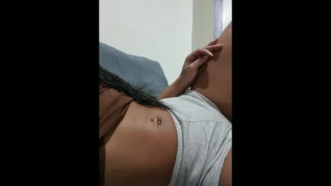 Snapshot of julinhaaq chatting on 09/19/25, 05:53 julinhaaq online show from 09/19/25, 05:53