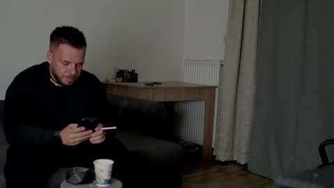 JULiUS   online show from 09/28/25, 05:40