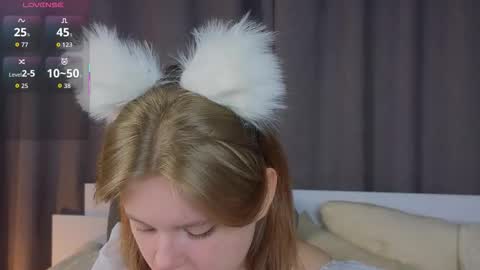 Snapshot of jullietebliss chatting on 11/29/25, 04:21 Julie online show from 11/29/25, 04:21