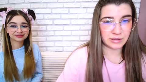 Snapshot of jullymood chatting on 02/15/26, 07:54 DoubleCherry online show from 02/15/26, 07:54