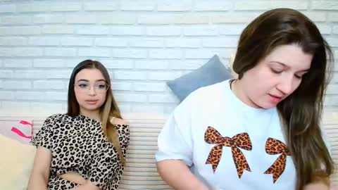 Snapshot of jullymood chatting on 02/20/26, 12:05 DoubleCherry online show from 02/20/26, 12:05