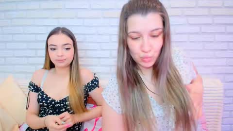 Snapshot of jullymood chatting on 02/21/26, 07:31 DoubleCherry online show from 02/21/26, 07:31