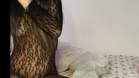 Snapshot of julyanarains chatting on 04/06/26, 11:00 Julyana online show from 04/06/26, 11:00