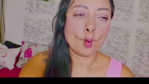 juliana online show from 06/26/26, 10:58