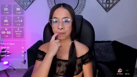 Snapshot of julyy_adams chatting on 02/01/26, 05:06 July Adams online show from 02/01/26, 05:06