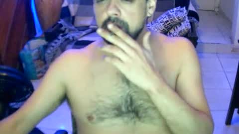 Snapshot of juneandmia chatting on 10/04/25, 07:39 Mia online show from 10/04/25, 07:39