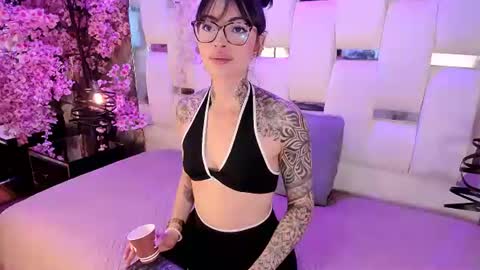 junecollins online show from 06/13/26, 02:37