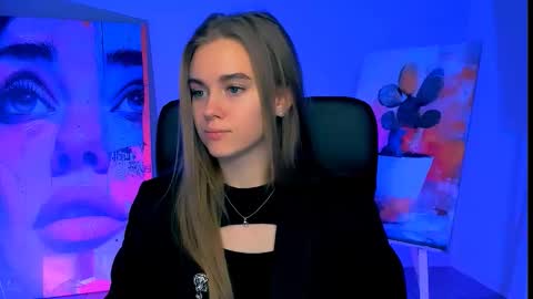 Snapshot of junewoods chatting on 12/03/25, 06:32 junewoods online show from 12/03/25, 06:32