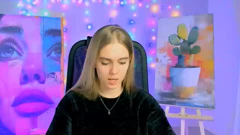 Snapshot of junewoods chatting on 02/24/26, 07:17 junewoods online show from 02/24/26, 07:17