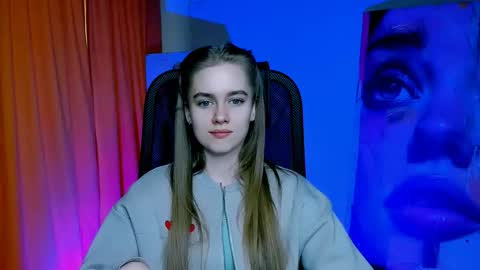 Snapshot of junewoods chatting on 03/18/26, 07:22 junewoods online show from 03/18/26, 07:22