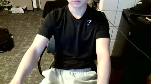 Snapshot of jung63455 chatting on 03/08/25, 12:33 jung63455 online show from 03/08/25, 12:33