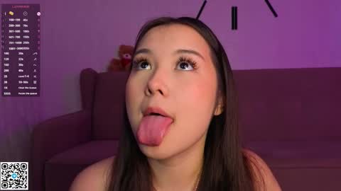 Bella online show from 11/12/25, 06:14