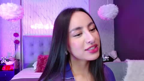 Snapshot of juniper_hill chatting on 03/12/26, 04:18 Juniper online show from 03/12/26, 04:18