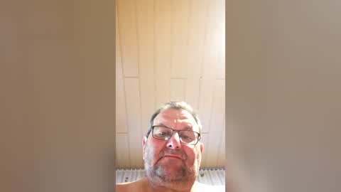 Snapshot of junjor67 chatting on 08/09/26, 04:12 Werner online show from 08/09/26, 04:12