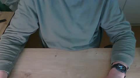 Snapshot of junk2711 chatting on 03/16/26, 06:45 junk2711 online show from 03/16/26, 06:45