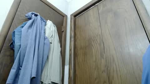 Snapshot of junk_yard_dog chatting on 01/17/26, 06:44 Dave online show from 01/17/26, 06:44