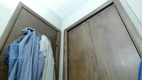 Snapshot of junk_yard_dog chatting on 01/19/26, 01:15 Dave online show from 01/19/26, 01:15