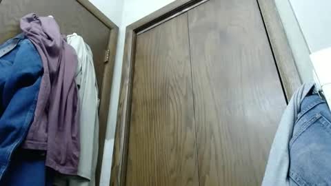 Snapshot of junk_yard_dog chatting on 02/08/26, 02:42 Dave online show from 02/08/26, 02:42