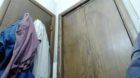 Snapshot of junk_yard_dog chatting on 02/11/26, 02:22 Dave online show from 02/11/26, 02:22