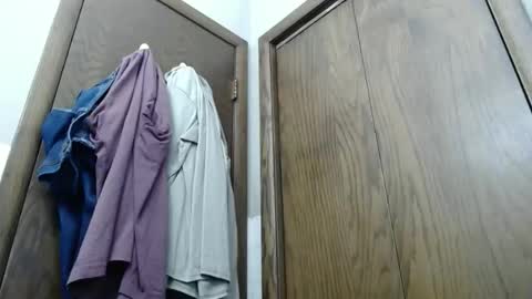 Snapshot of junk_yard_dog chatting on 02/22/26, 04:27 Dave online show from 02/22/26, 04:27