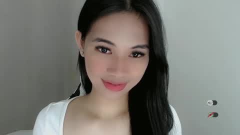 Julia online show from 01/06/25, 05:59