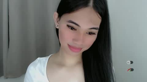Julia online show from 02/12/25, 06:30